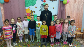 Встреча с настоятелем храма Встреча с настоятелем храма.