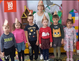 Солдатская пилотка Солдатская пилотка.